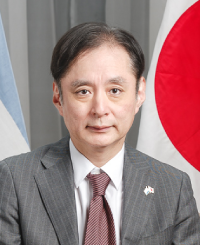 山内弘志
