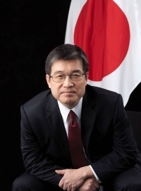 磯俣秋男