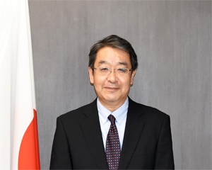 前田哲