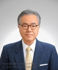 石塚英樹